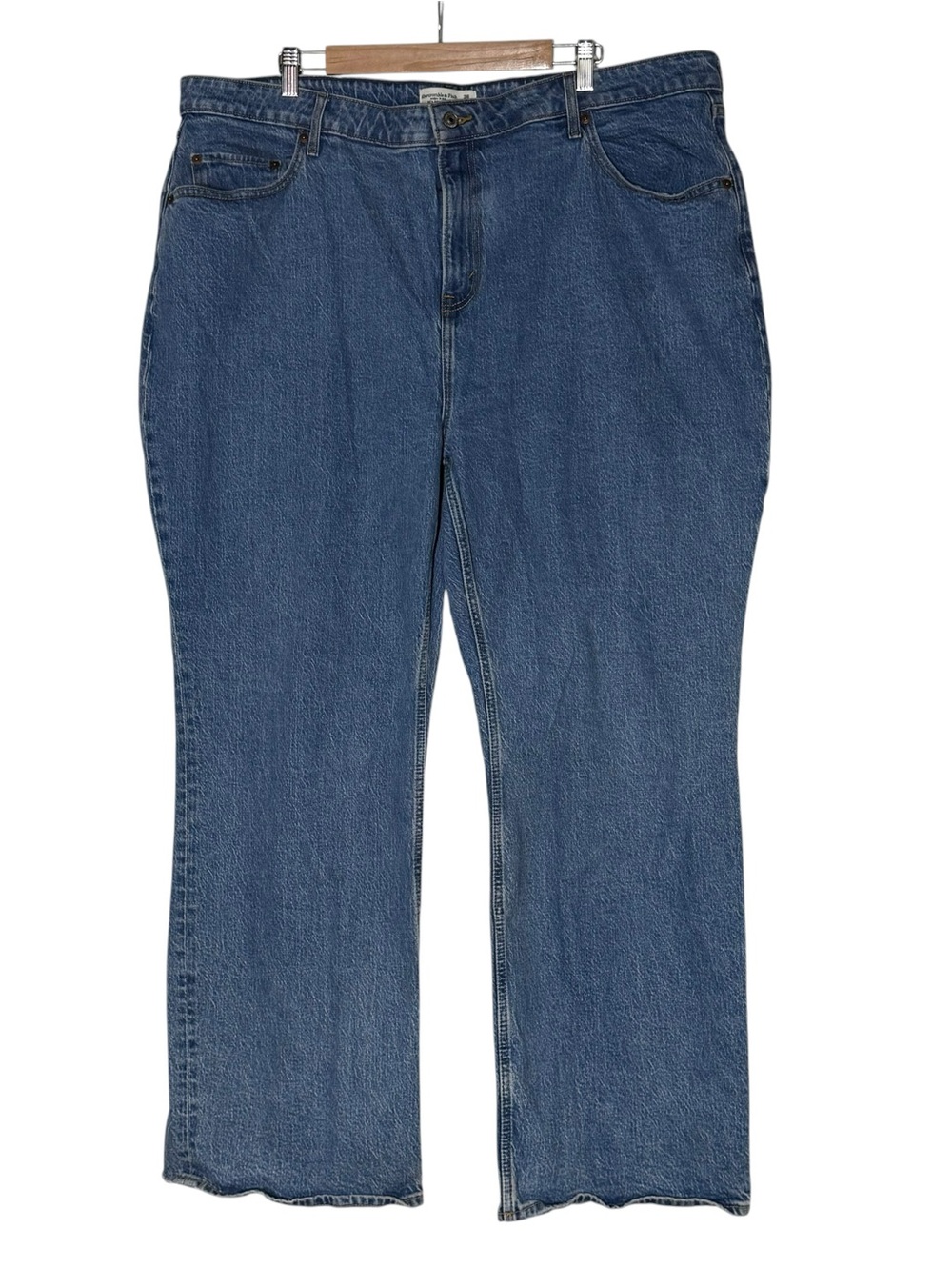 Abercrombie & Fitch Curve Love High Rise 90s Relaxed Jeans Size 36 Straight Leg